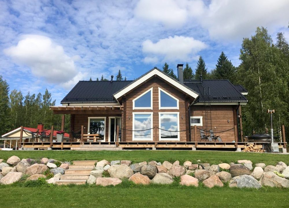 Hirsirakentaminen - Itsetehty hirsitalo, rakentaminen